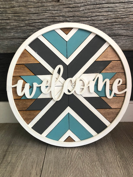 Barn Quilt Round Sign with WELCOME frame